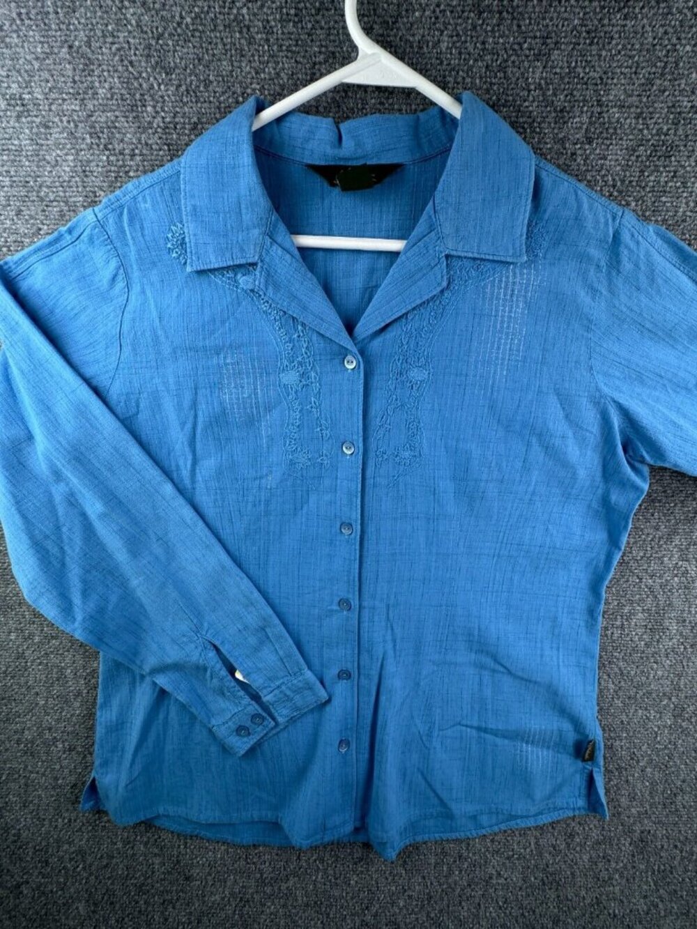 Woolrich Women Blue Long Sleeve Button Up Shirt Large Floral Embroidered Cotton